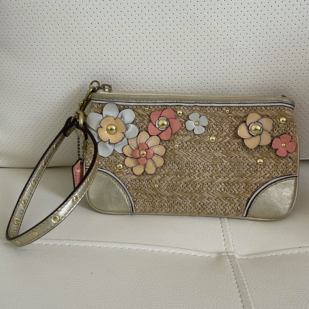Coach Parchment Floral Natural Yute Gold Leather Trim Long Wristlet Wallet